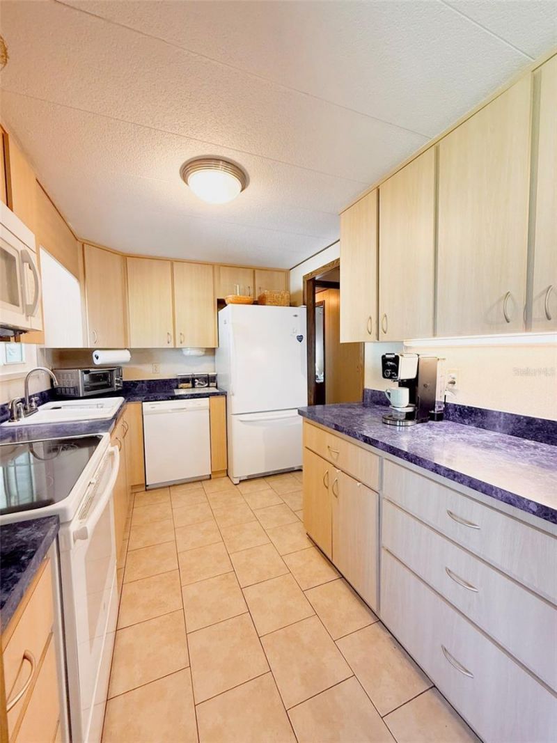 34410 Island Drive , Leesburg, FL 34788 Photo