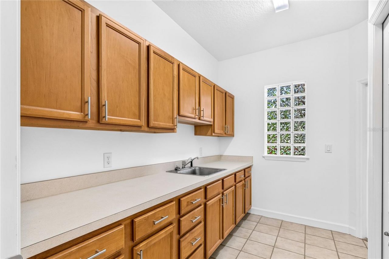 19337 Spring Oak Drive, Eustis, FL 32736 Photo