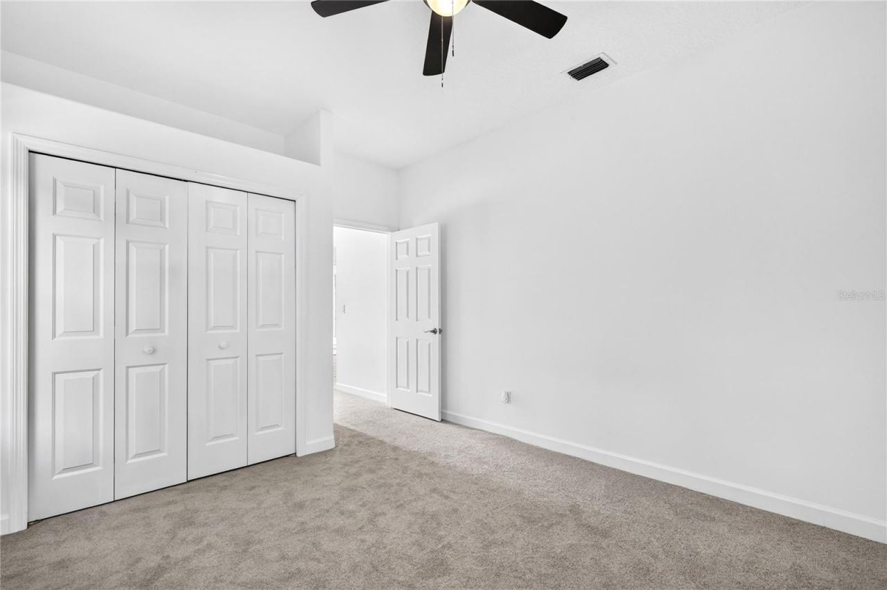 19337 Spring Oak Drive, Eustis, FL 32736 Photo
