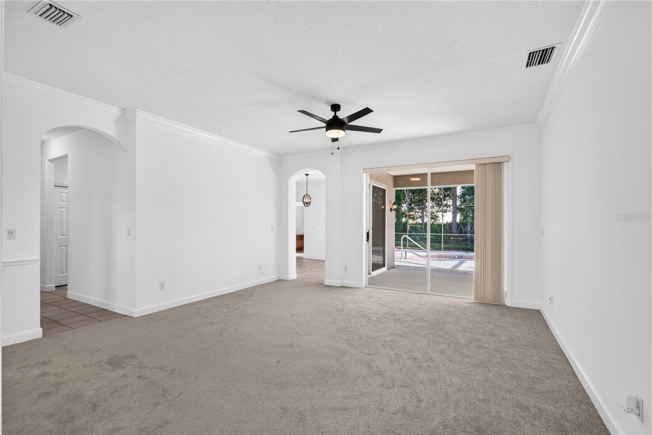 19337 Spring Oak Drive, Eustis, FL 32736 Photo