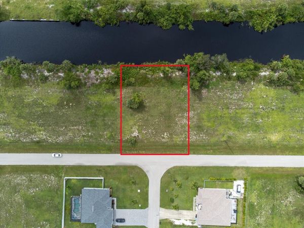 3902 NW 41ST LANE , CAPE CORAL, FL 33993