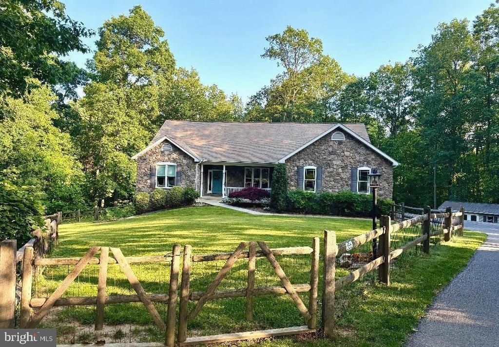 10029 PINE TREE ROAD, WOODSBORO, MD 21798