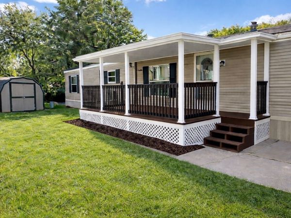 716 Treeview Lane , Round Lake Park, IL 60073