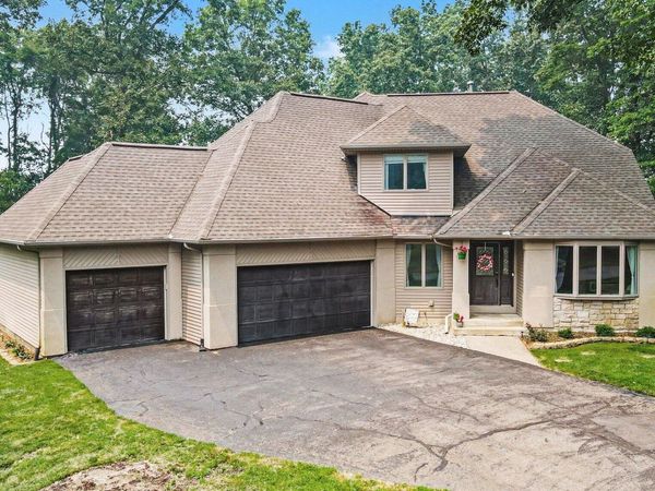 1288 Oshtemo Trace, Kalamazoo, MI 49009