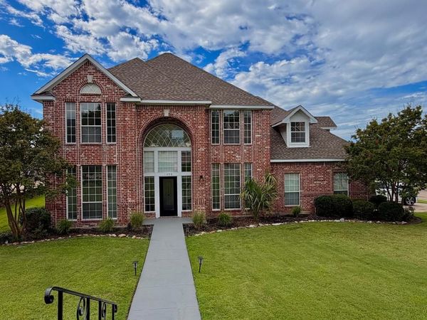 1390 Shores Boulevard , Rockwall, TX 75087