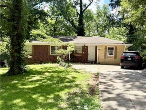 3969 Kirksford Drive , Decatur, GA 30035