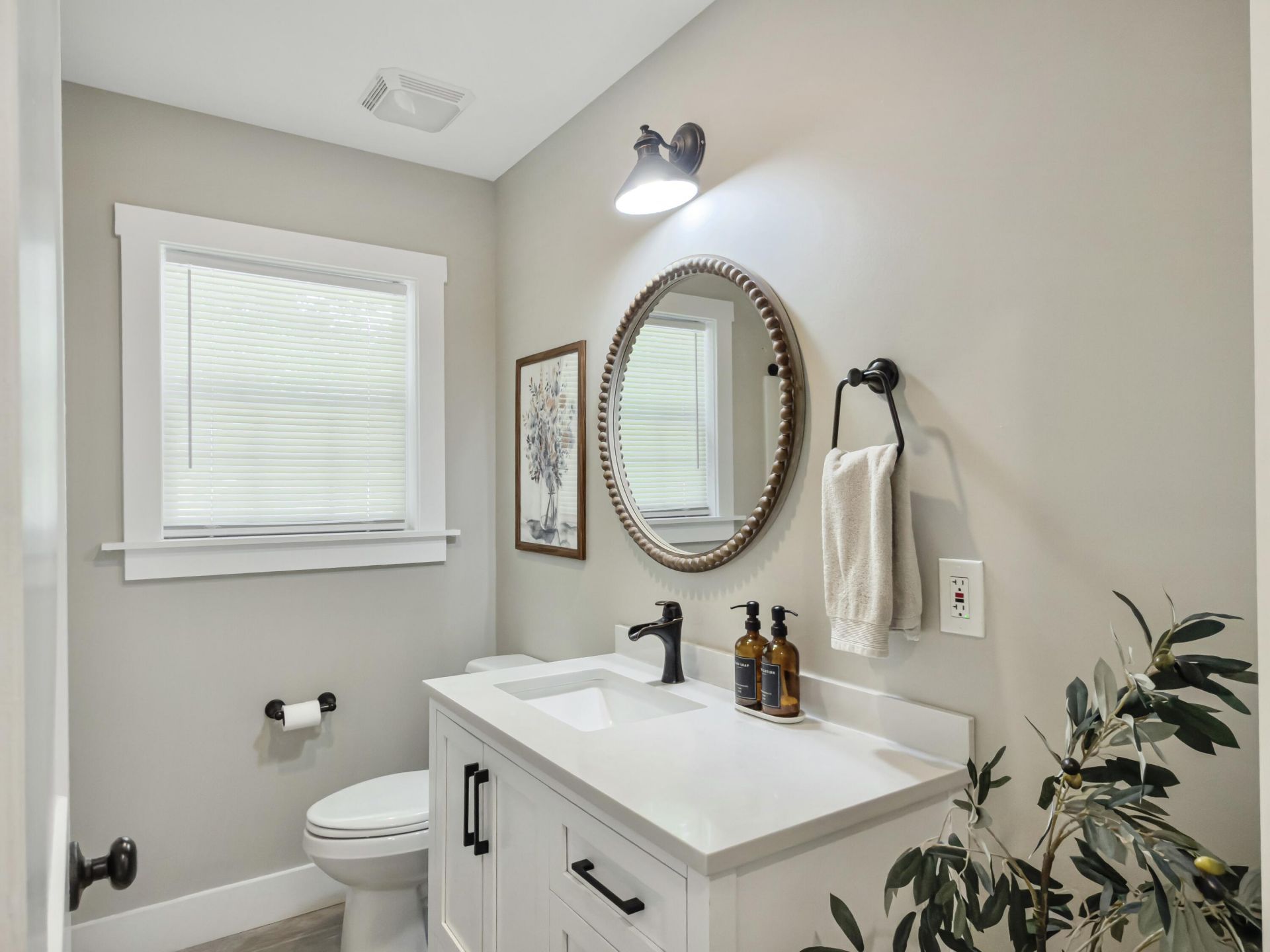 769 Catawba Road Photo 16
