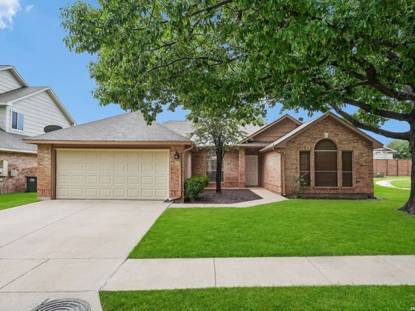 1200 DOVE MDWS, Schertz, TX 78154