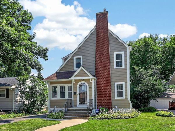 243 S Oakland , Elmhurst, IL 60126