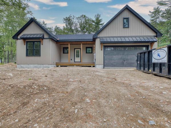 10 Winchester Lane, Tuftonboro, NH 03850