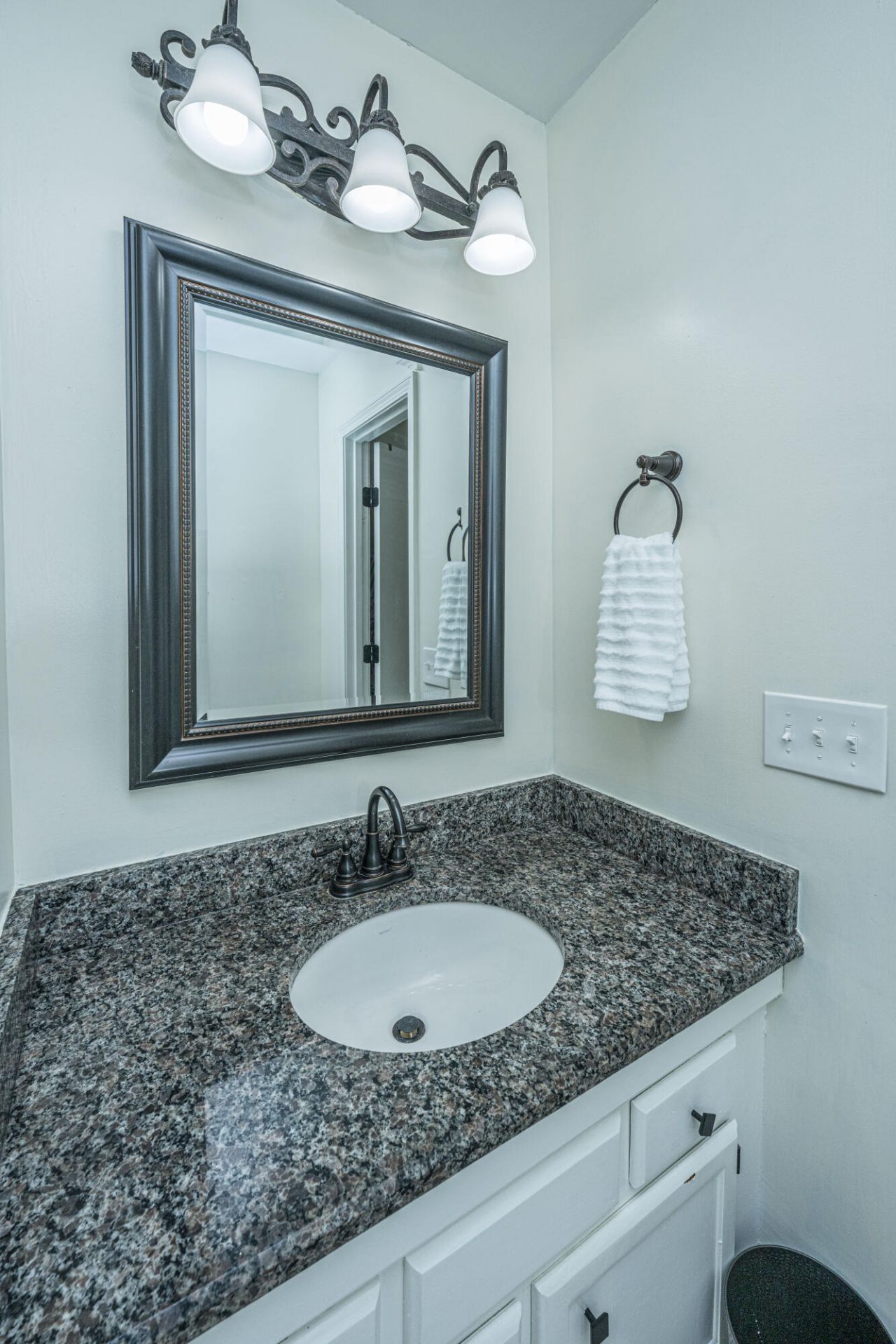 1307 Ventura Place Photo 32