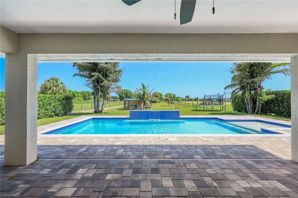 3857 39th Ave Ne, Naples, FL 34120 Photo