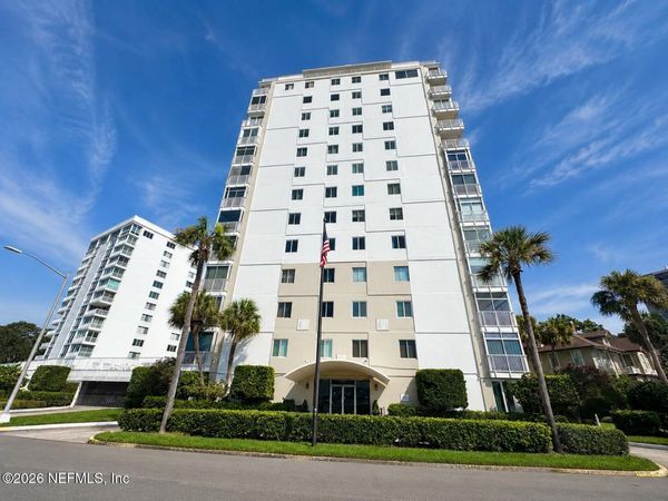 1560 LANCASTER Terrace, Unit 706, Jacksonville, FL 32204