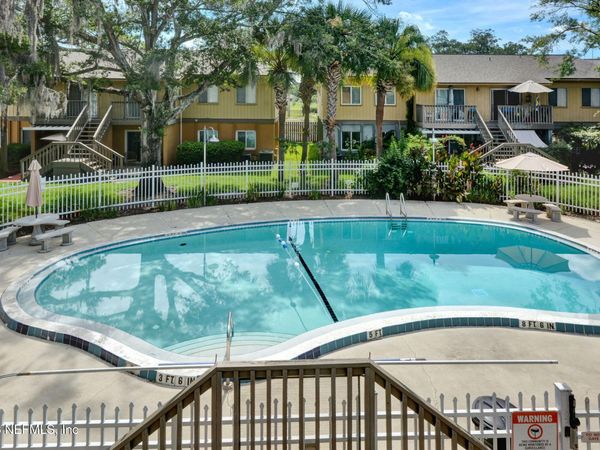 1800 PARK Avenue, Unit 232, Orange Park, FL 32073