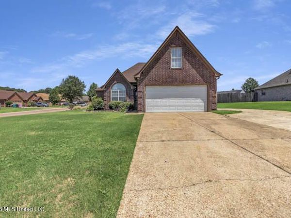 1382 Custer Drive, Southaven, MS 38671