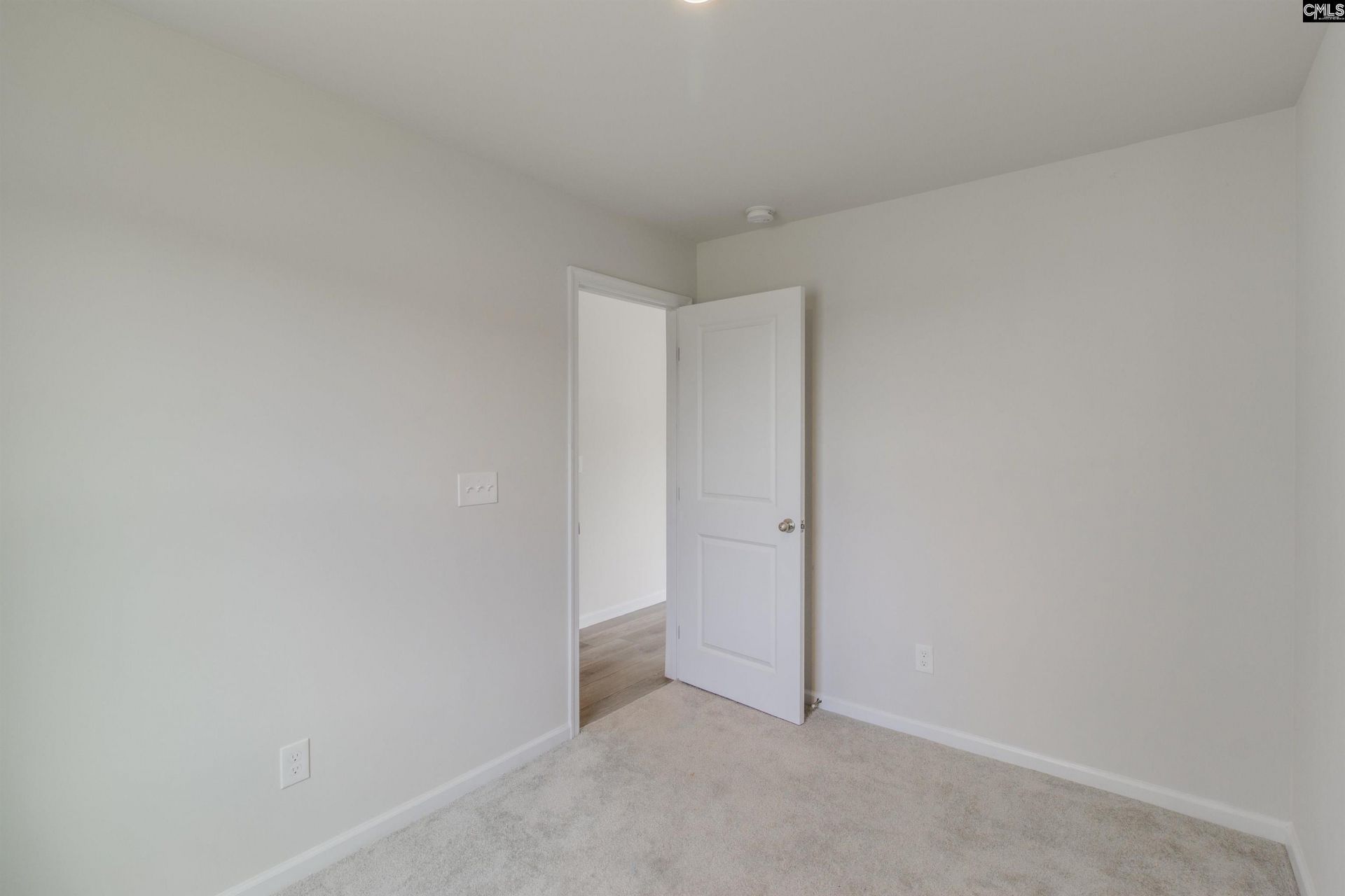 3033 Blue Brook Lane  Photo 13