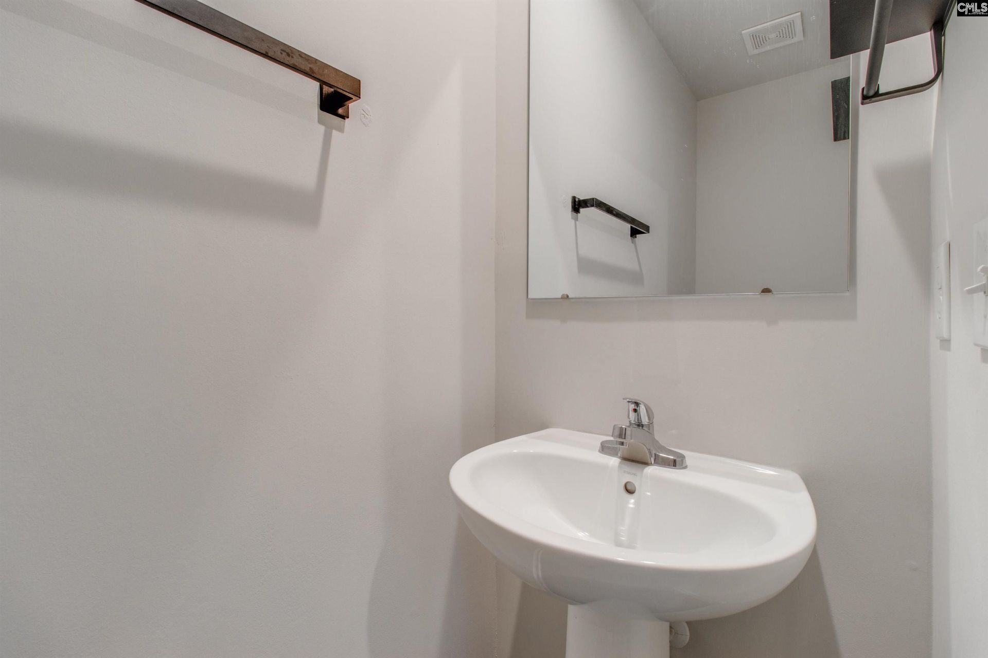 3033 Blue Brook Lane  Photo 14