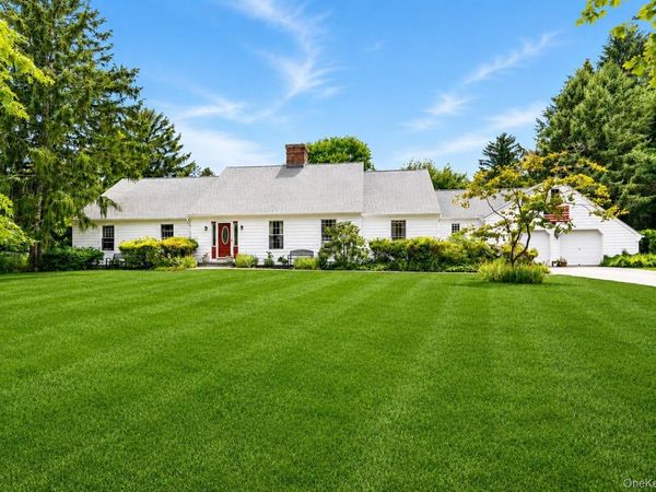 2340 Fairway Drive , Cutchogue, NY 11935