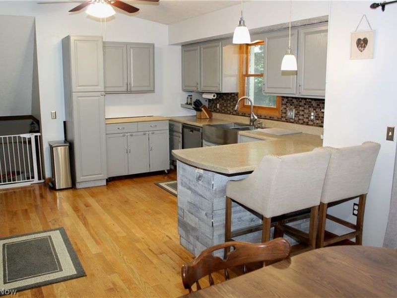 9555 S Salem Warren Road, Salem, OH 44460 Photo 12