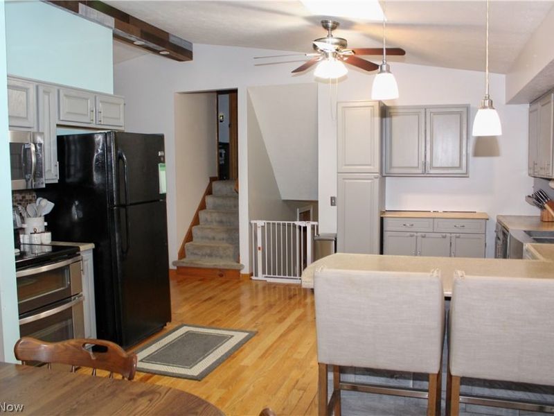 9555 S Salem Warren Road, Salem, OH 44460 Photo 14