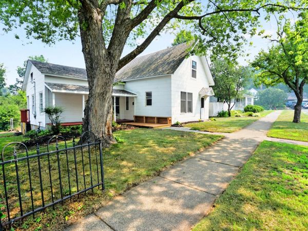 619 Locust Street, Hudson, WI 54016