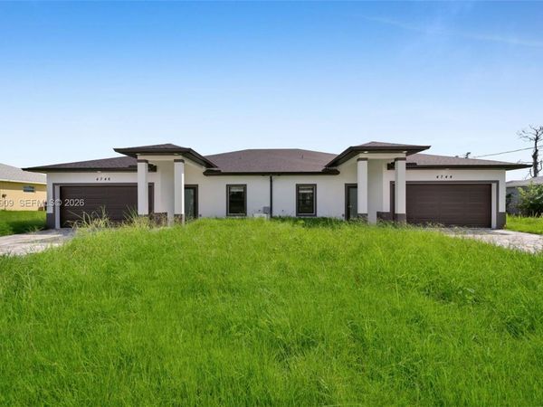 4744 27th St Sw , Unit 4744, Lehigh Acres, FL 33973