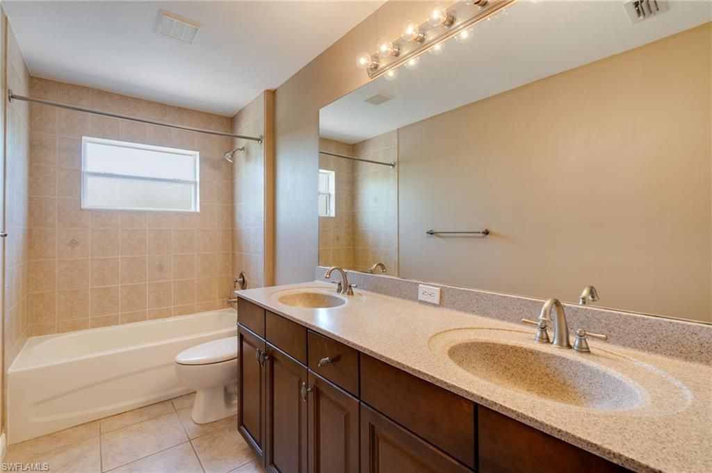 20886 Torre Del Lago St, Estero, FL 33928 Photo