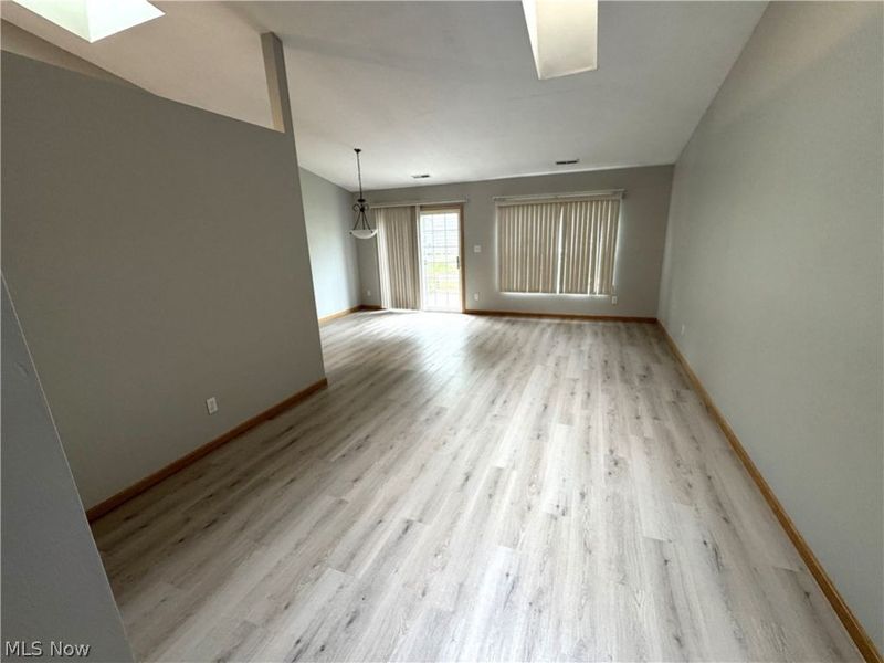 101 Brambly Hedge Drive, Millersburg, OH 44654 Photo 5