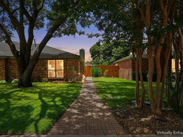 14815 Surveyor Boulevard , Addison, TX 75001