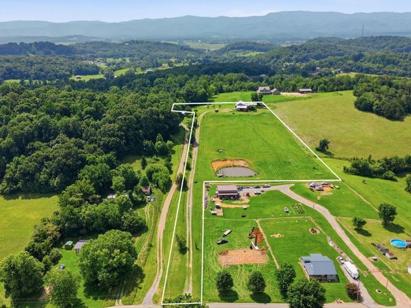 6892 Old Stage Road, Chuckey, TN 37641