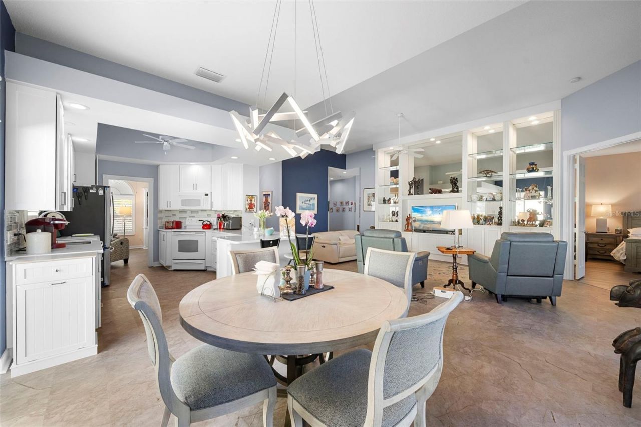 5735 Wilena Place, Sarasota, FL 34238 Photo