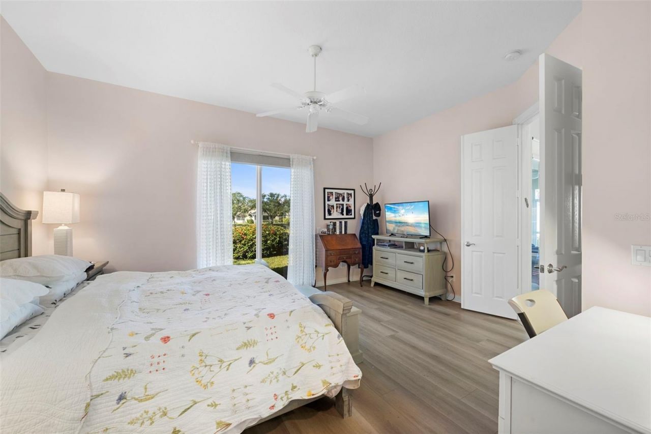 5735 Wilena Place, Sarasota, FL 34238 Photo