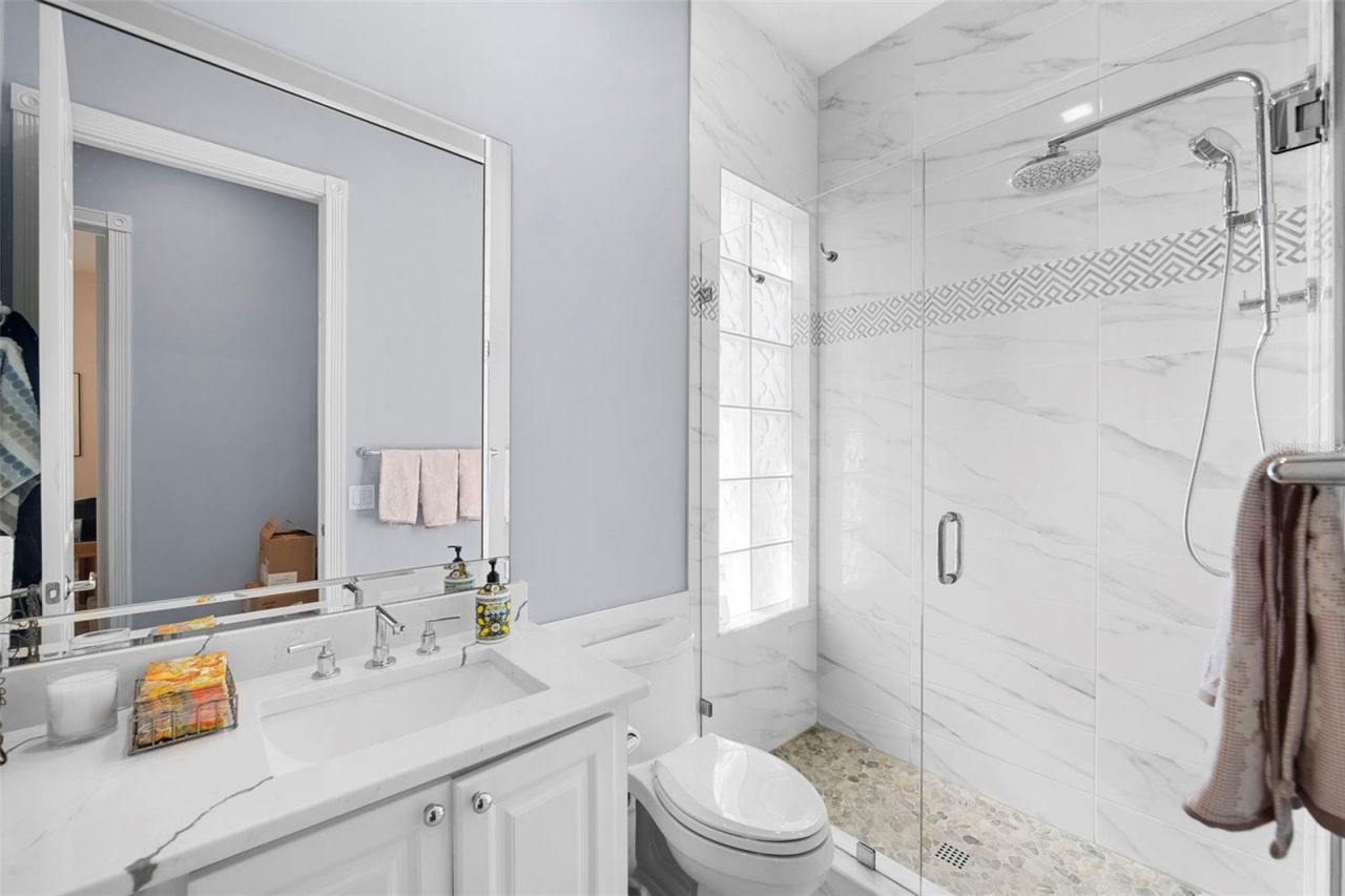 5735 Wilena Place, Sarasota, FL 34238 Photo