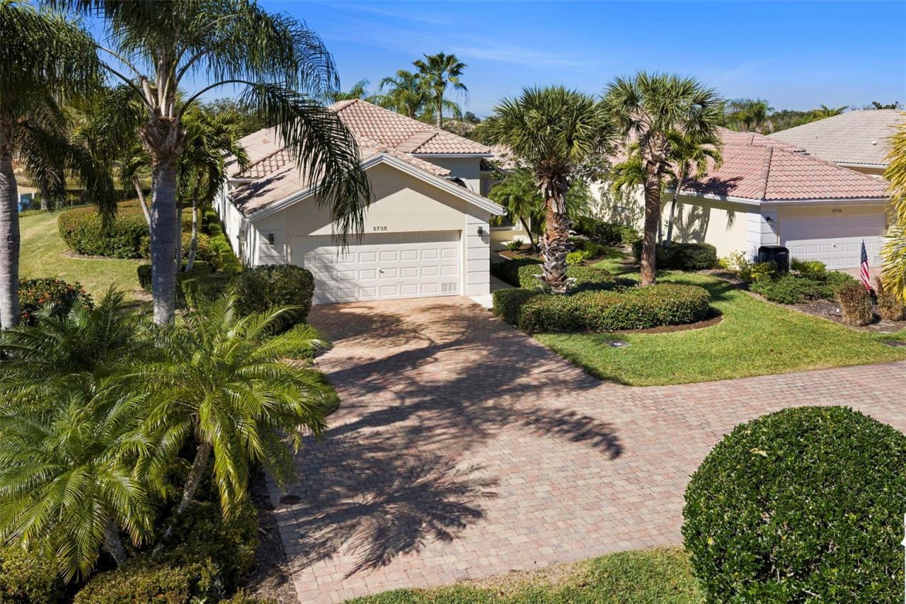 5735 Wilena Place, Sarasota, FL 34238 Photo