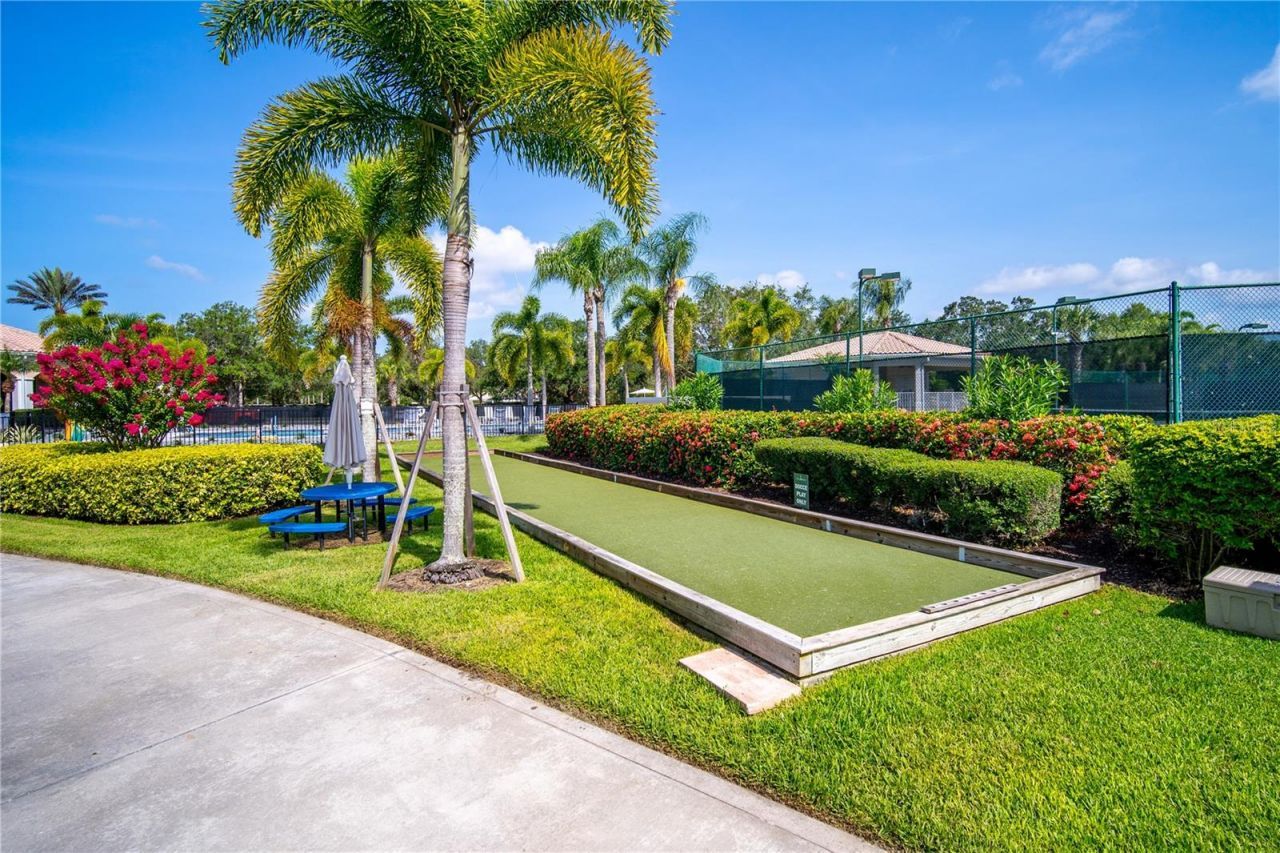 5735 Wilena Place, Sarasota, FL 34238 Photo