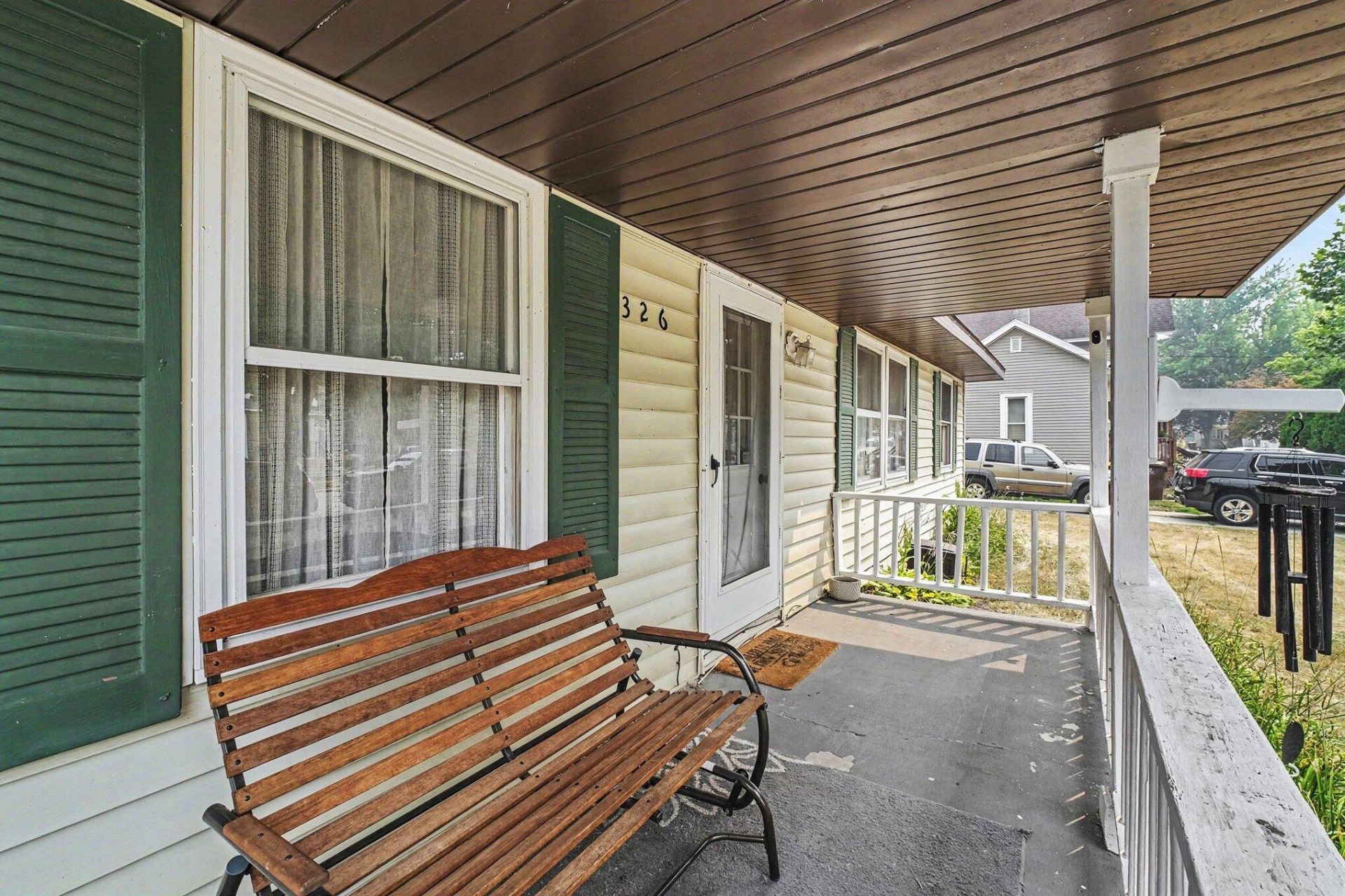 326 E Adams Street, Ionia, MI 48846 Main Photo
