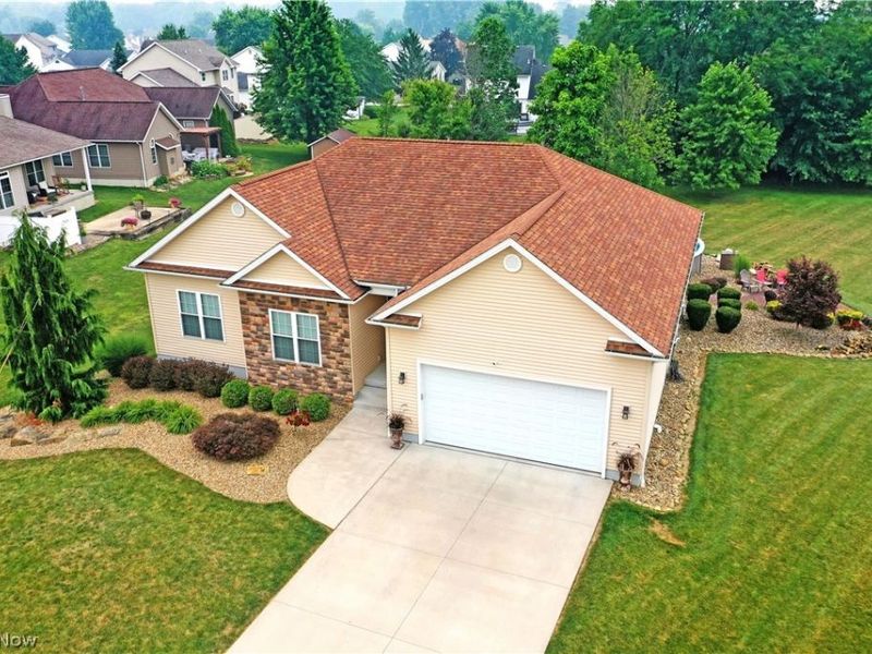 6460 Bay Meadow Court, Youngstown, OH 44515 Photo 3