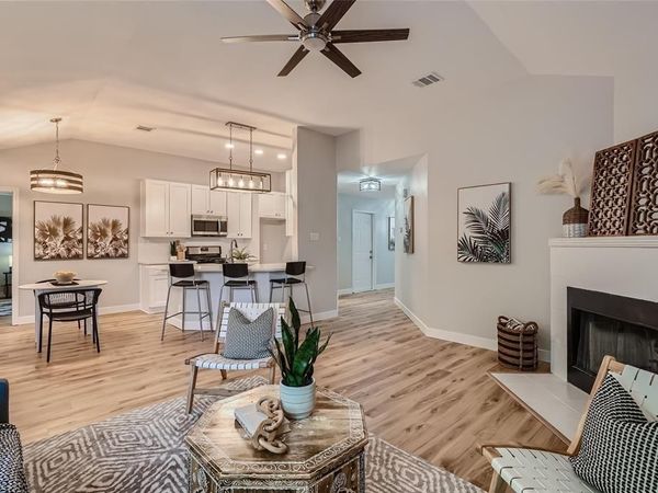 1701 Hollow Tree BLVD , Round Rock, TX 78681