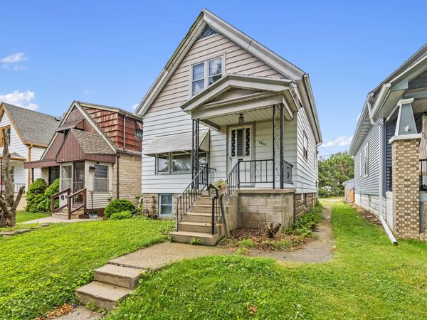 3426 S 8th St, Milwaukee, WI 53215