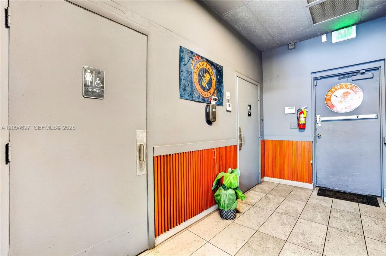 11040 Pembroke Road, Miramar, FL 33025 Photo