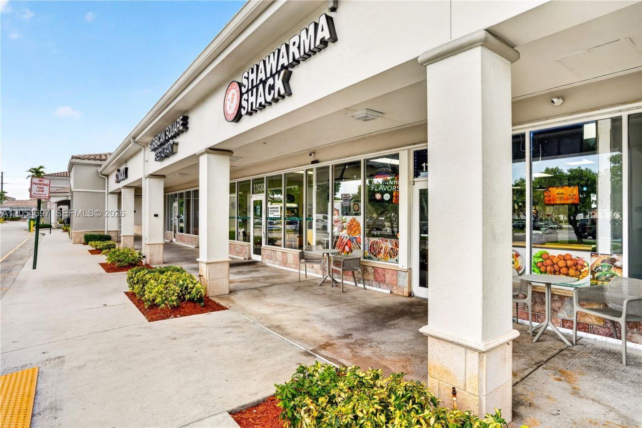 11040 Pembroke Road, Miramar, FL 33025 Photo