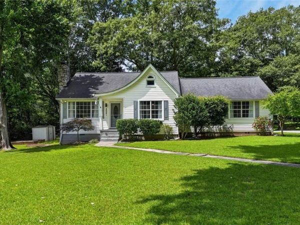 8641 Bowden Street , Douglasville, GA 30134