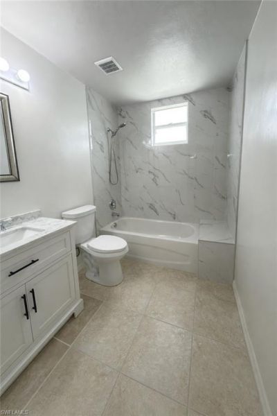 517 Robin Hood Cir, Unit 101, Naples, FL 34104 Photo