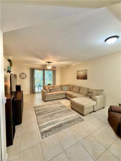 517 Robin Hood Cir, Unit 101, Naples, FL 34104 Photo