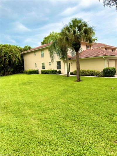517 Robin Hood Cir, Unit 101, Naples, FL 34104 Photo