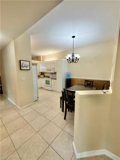 517 Robin Hood Cir, Unit 101, Naples, FL 34104 Photo
