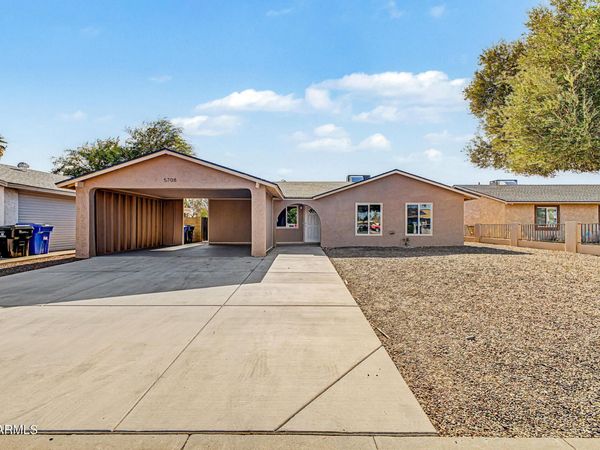5708 N 42nd Lane, Phoenix, AZ 85019