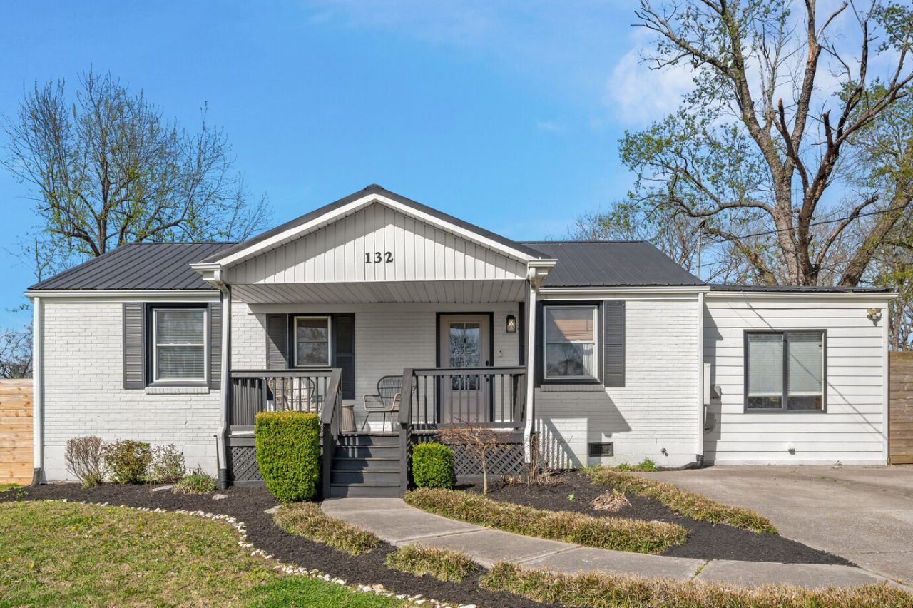 132 Stirton Rd, Nashville, TN 37210 Main Photo