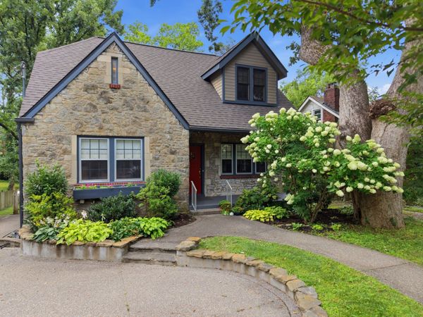 2611 W Linden Ave , Nashville, TN 37212