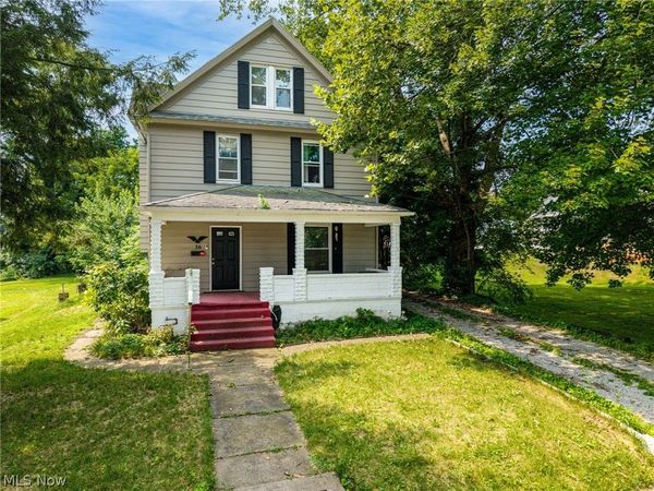 36 W Hiram Street , Barberton, OH 44203